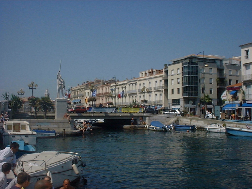 A photo of the town of Sète in France